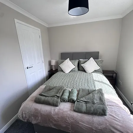 Hodgson Close, Town Centre, Free Parking Apartment Wigton